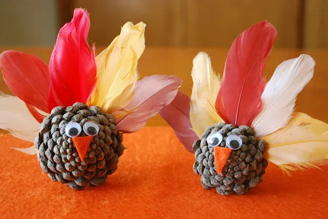 Thanksgiving Crafts for Toddlers and Preschoolers