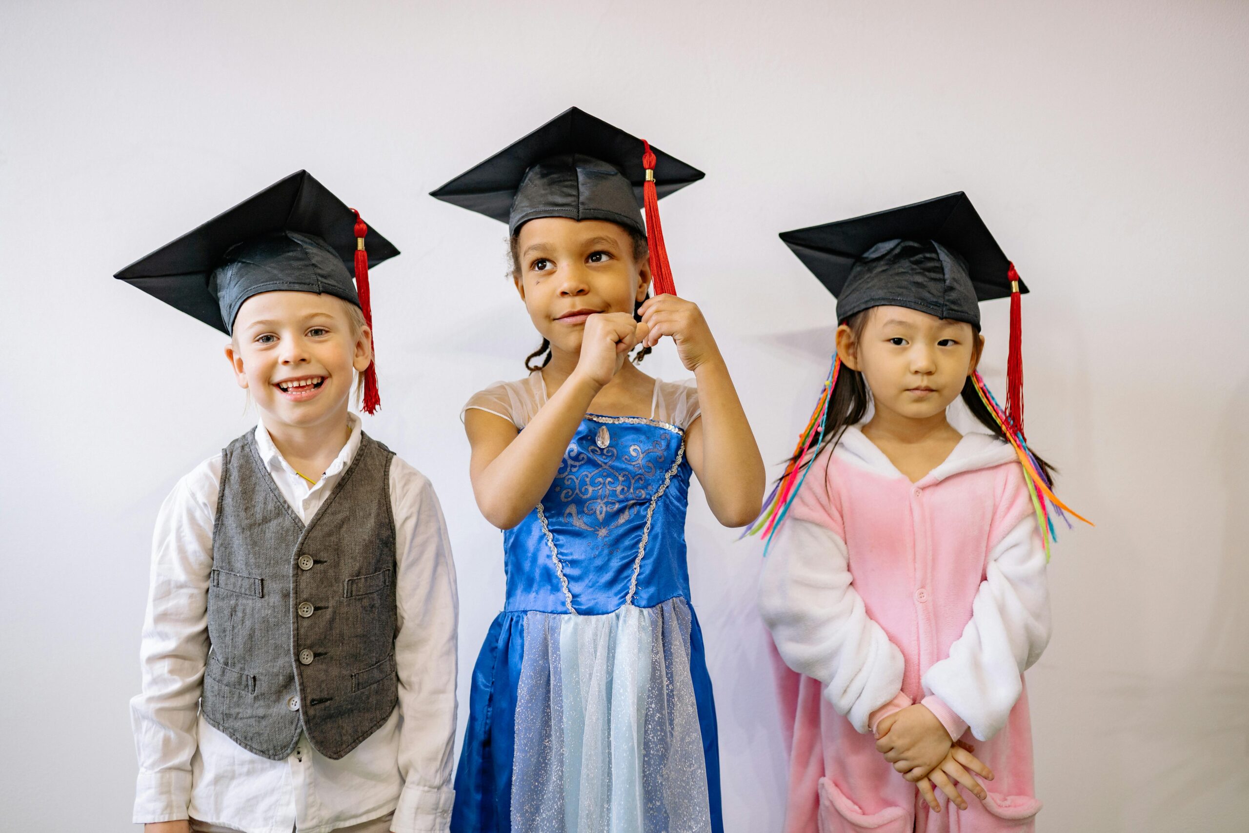 Fun and easy preschool graduation celebration and activities ideas