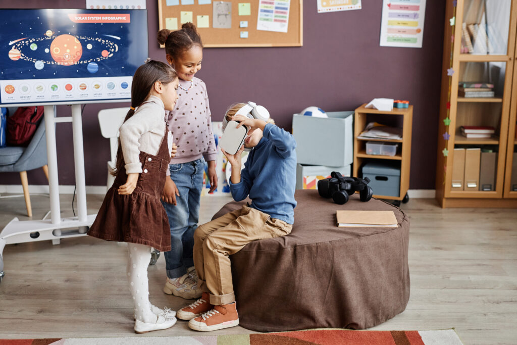 Best Open-Ended Questions for Preschoolers: Encouraging Curiosity and Development in Childcare Settings